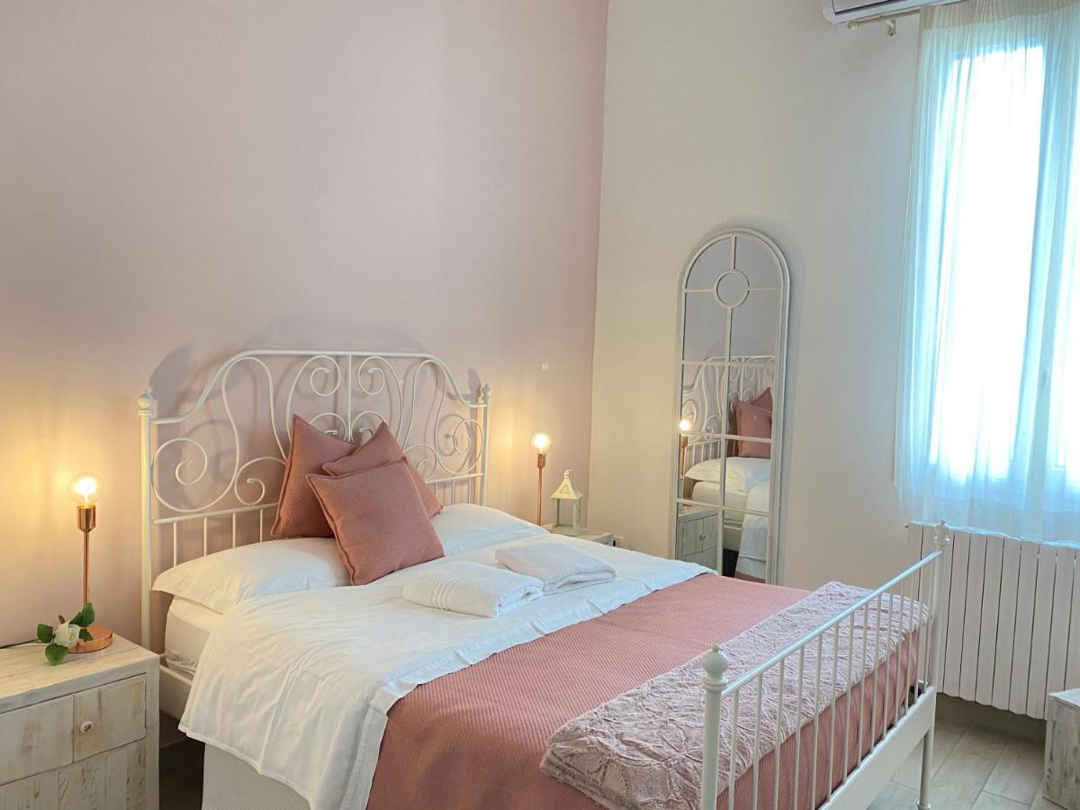 Bed & Breakfast Ai Raggi Di Sole Lecce